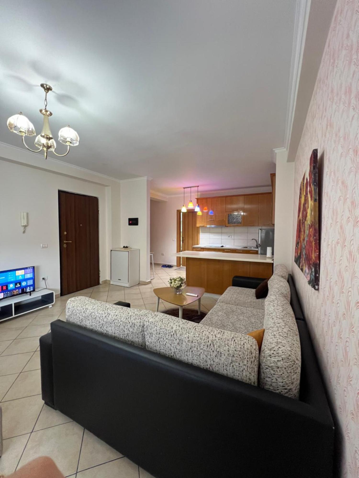 Condor Center Tirana Apartment Eksteriør bilde