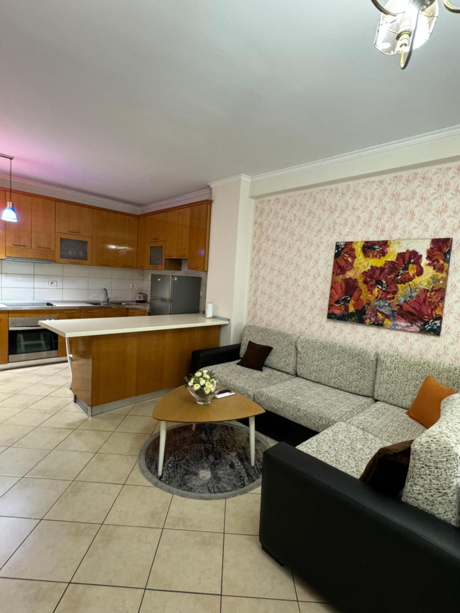 Condor Center Tirana Apartment Eksteriør bilde